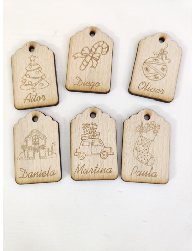 Etiquetas de madera personalizadas para regalos