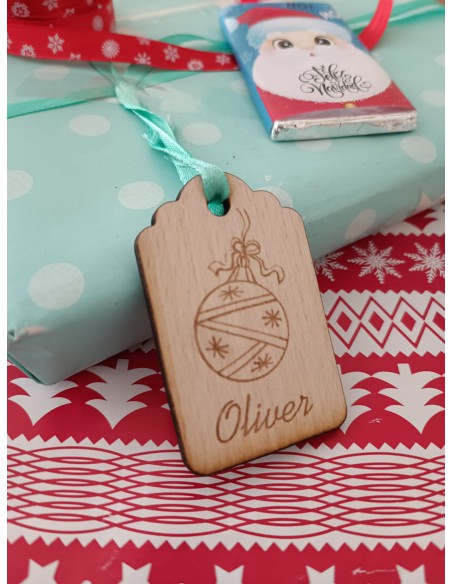 Etiquetas de madera personalizadas para regalos