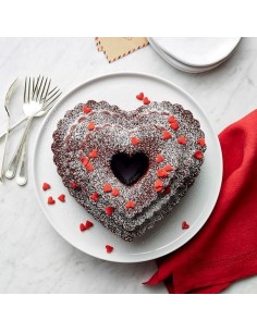 Molde Bundt Tiered Heart Nordic Ware