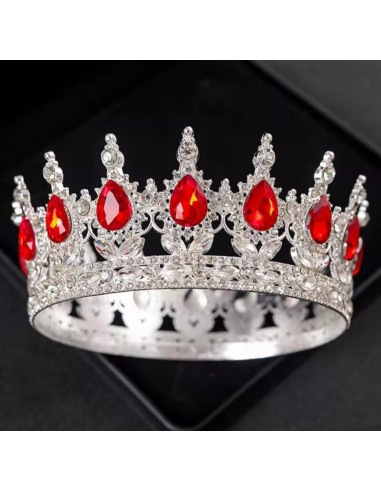 Corona Metálica Plateada con Piedras Rojas 12cm