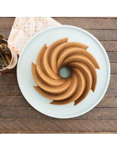 Molde Bundt Heritage Gold Nordic Ware 2