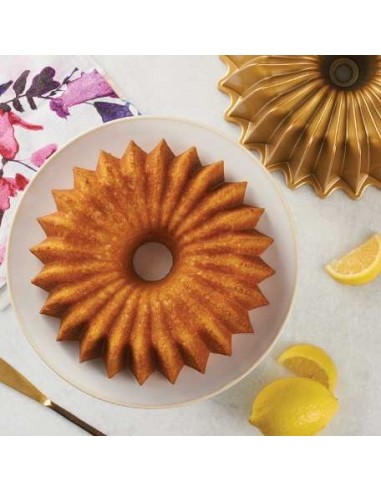 Brilliance Bundt Pan