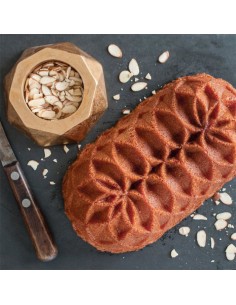 Molde Jubilee Loaf Pan Nordic Ware 2